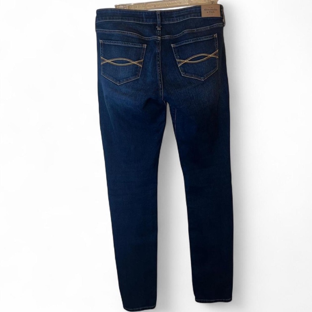 Abercrombie & Fitch Dark Wash Skinny Jeans Size 6R Stretch Denim - Picture 2 of 9